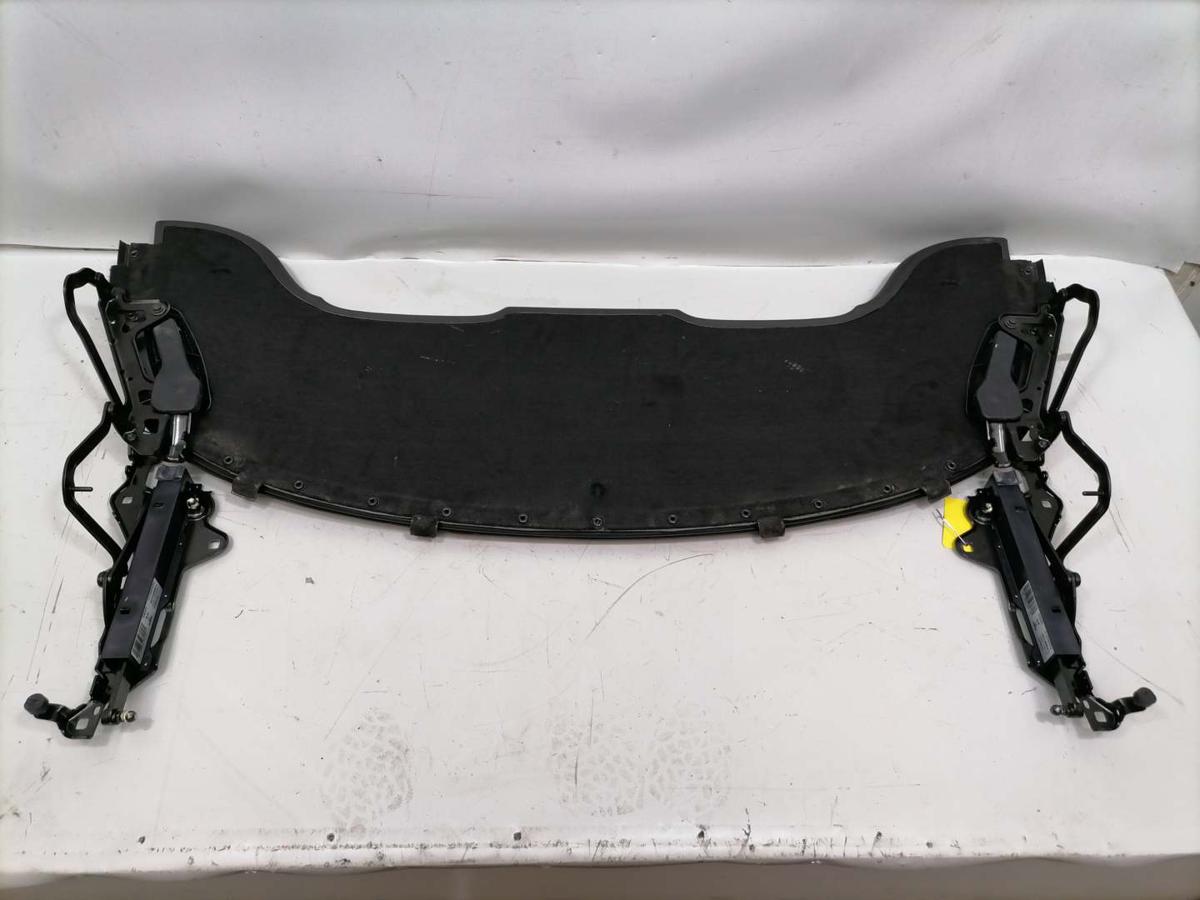 Volvo C70 2 original Abdeckung Kofferraum Bj.2012